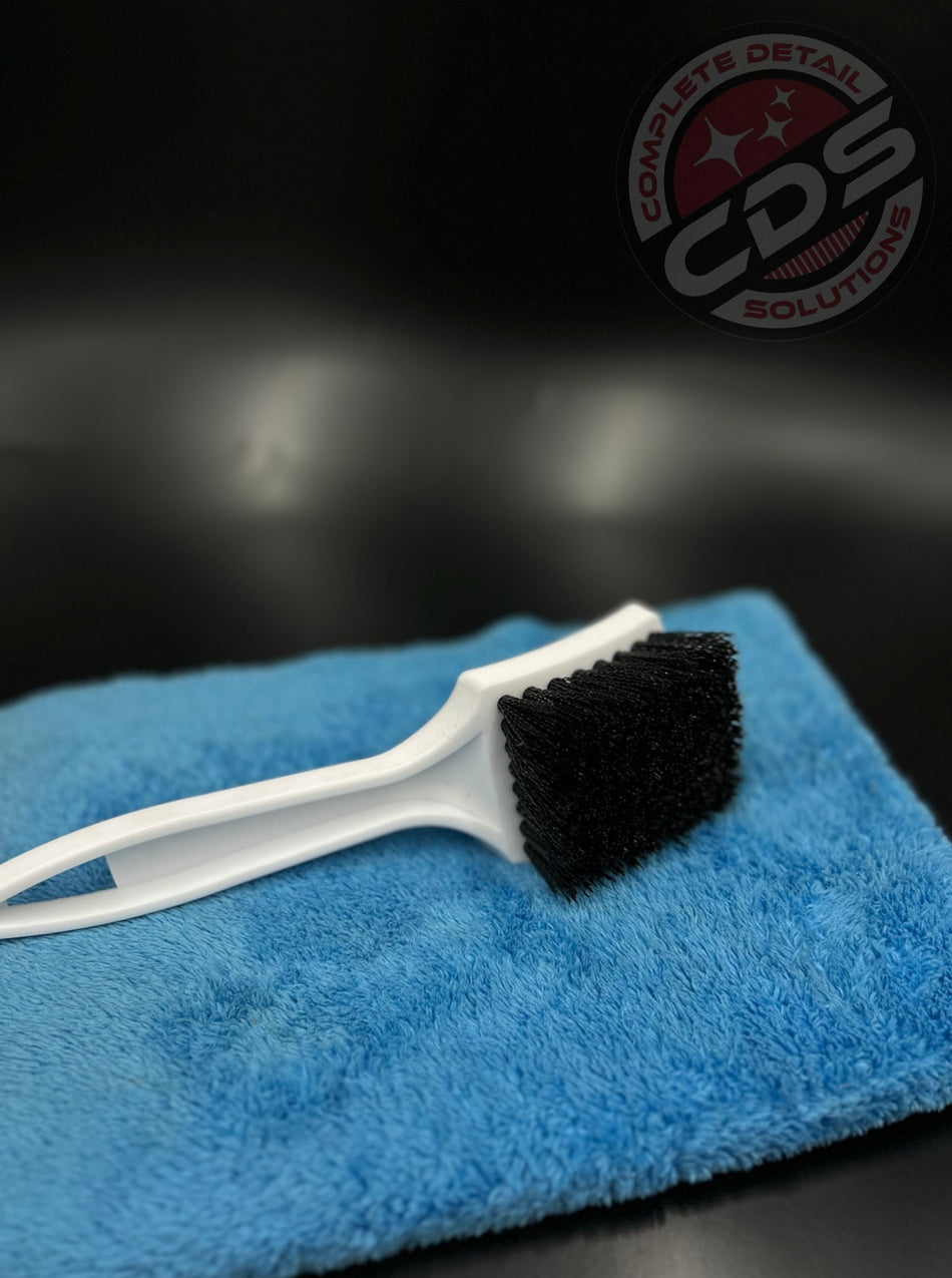 SM Arnold - Black Bristle and White Handle Scrub Brush - 85-634