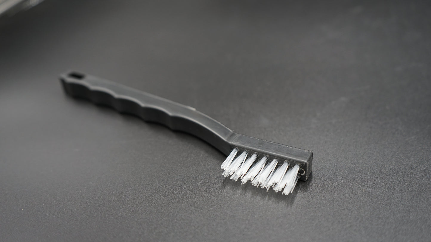 SM Arnold- Nylon Detail Brush- Toothbrush- 85-646