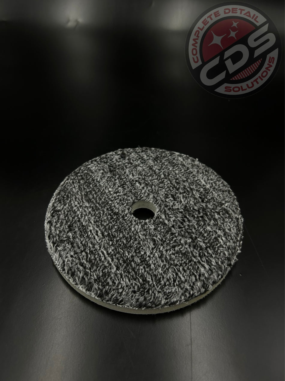 Buff and Shine- 6" Uro Microfiber Cutting Pad- Black and White- 692MFP
