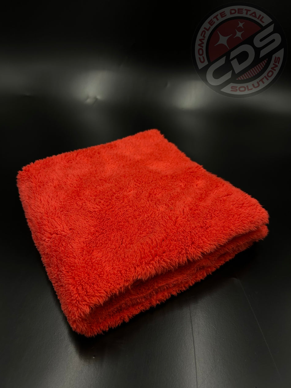 SM Arnold- Long Pile Edgeless Microfiber Towel- Red Small- 28-879-12